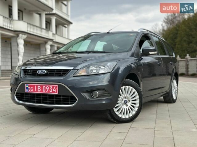 Серый Форд Фокус, объемом двигателя 1.8 л и пробегом 186 тыс. км за 5899 $, фото 1 на Automoto.ua