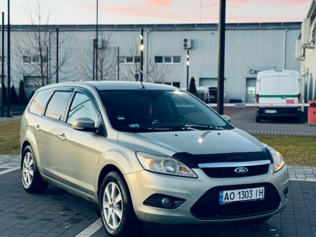 Сірий Форд Фокус, об'ємом двигуна 1.6 л та пробігом 306 тис. км за 4599 $, фото 1 на Automoto.ua