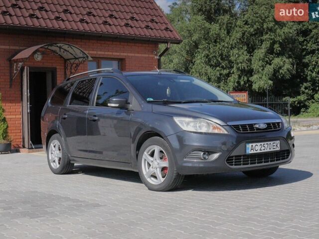 Сірий Форд Фокус, об'ємом двигуна 1.56 л та пробігом 296 тис. км за 4400 $, фото 1 на Automoto.ua