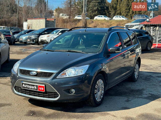 Сірий Форд Фокус, об'ємом двигуна 1.6 л та пробігом 246 тис. км за 5490 $, фото 1 на Automoto.ua