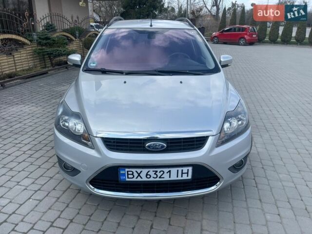 Серый Форд Фокус, объемом двигателя 2 л и пробегом 225 тыс. км за 7600 $, фото 1 на Automoto.ua