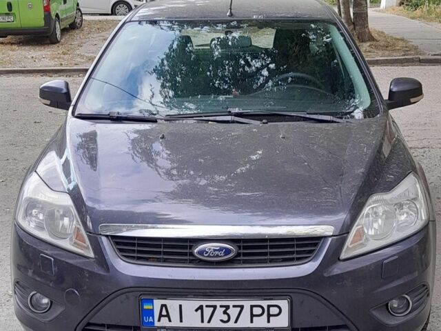 Сірий Форд Фокус, об'ємом двигуна 1.6 л та пробігом 352 тис. км за 4276 $, фото 1 на Automoto.ua