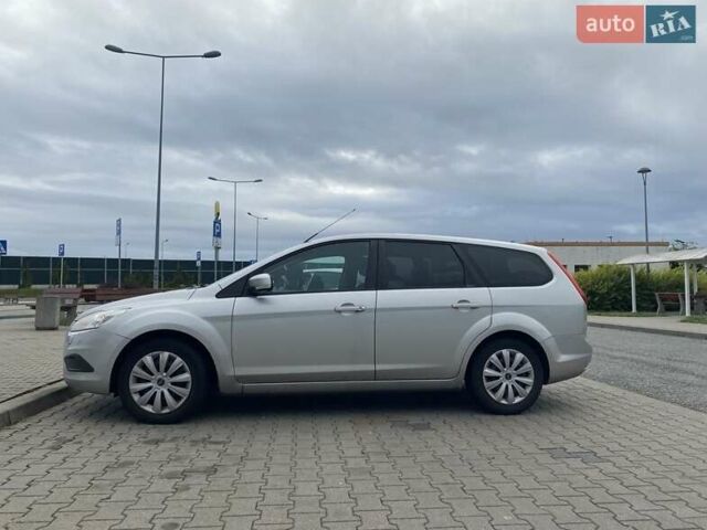Сірий Форд Фокус, об'ємом двигуна 1.6 л та пробігом 312 тис. км за 5300 $, фото 1 на Automoto.ua