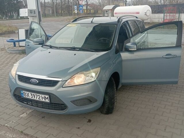Сірий Форд Фокус, об'ємом двигуна 1.6 л та пробігом 249 тис. км за 6000 $, фото 1 на Automoto.ua