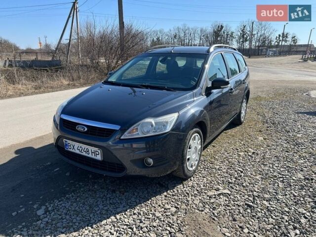 Сірий Форд Фокус, об'ємом двигуна 1.56 л та пробігом 302 тис. км за 4950 $, фото 1 на Automoto.ua