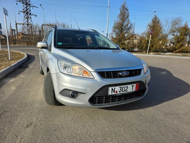 Серый Форд Фокус, объемом двигателя 1.6 л и пробегом 276 тыс. км за 5599 $, фото 1 на Automoto.ua