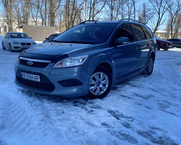 Серый Форд Фокус, объемом двигателя 1.6 л и пробегом 255 тыс. км за 5200 $, фото 1 на Automoto.ua