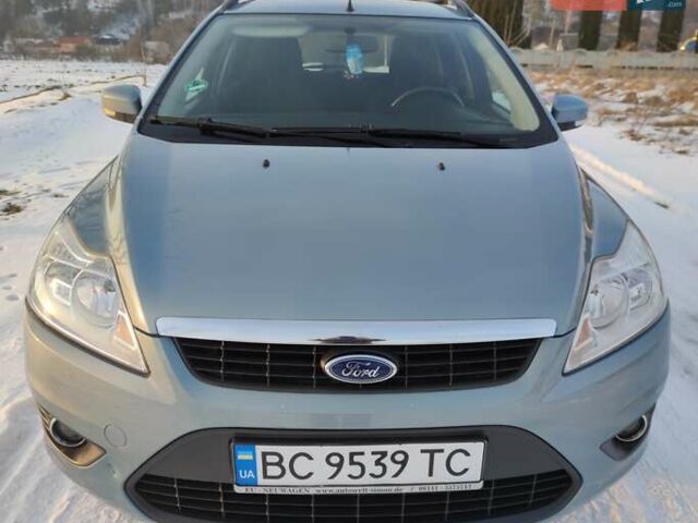Серый Форд Фокус, объемом двигателя 1.6 л и пробегом 240 тыс. км за 5400 $, фото 1 на Automoto.ua