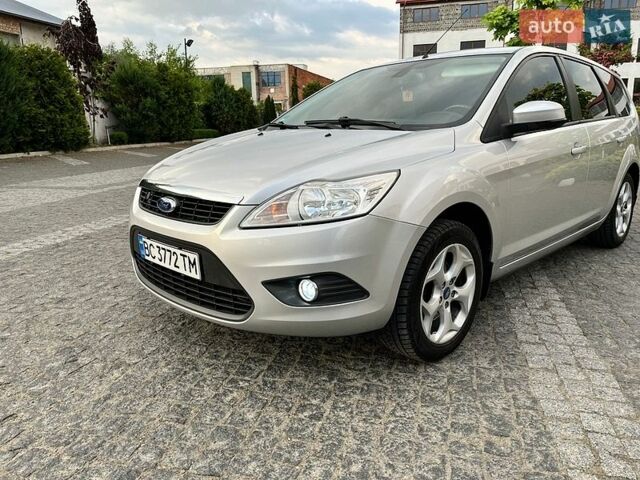 Сірий Форд Фокус, об'ємом двигуна 1.8 л та пробігом 202 тис. км за 5800 $, фото 1 на Automoto.ua
