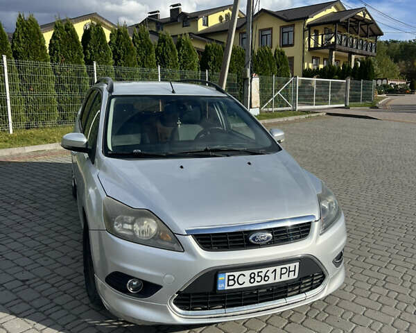 Форд Фокус 2009 в Львове на Automoto.ua Серый Форд Фокус, объемом двигателя 1.8 л и пробегом 231 тыс. км за 4700 $, фото 1 на Automoto.ua