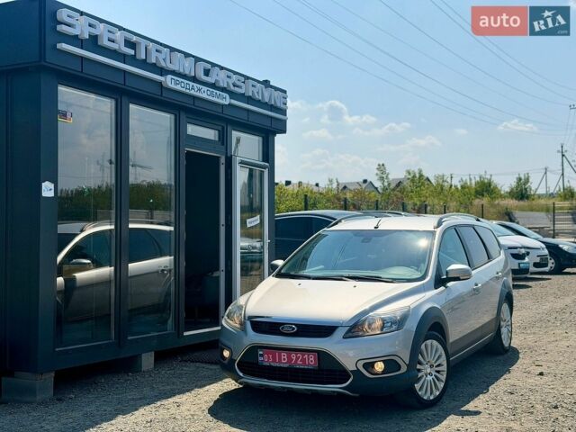 Серый Форд Фокус, объемом двигателя 1.8 л и пробегом 234 тыс. км за 6850 $, фото 1 на Automoto.ua