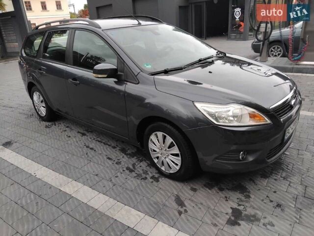 Сірий Форд Фокус, об'ємом двигуна 1.6 л та пробігом 235 тис. км за 5990 $, фото 1 на Automoto.ua