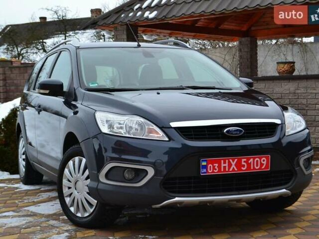 Сірий Форд Фокус, об'ємом двигуна 1.6 л та пробігом 124 тис. км за 6850 $, фото 1 на Automoto.ua