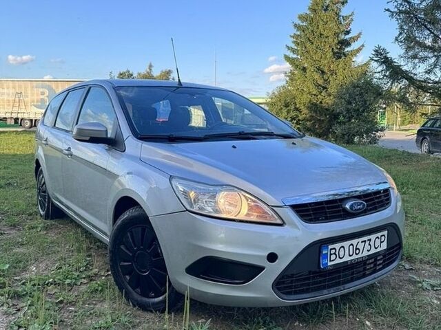 Сірий Форд Фокус, об'ємом двигуна 1.56 л та пробігом 286 тис. км за 3399 $, фото 1 на Automoto.ua