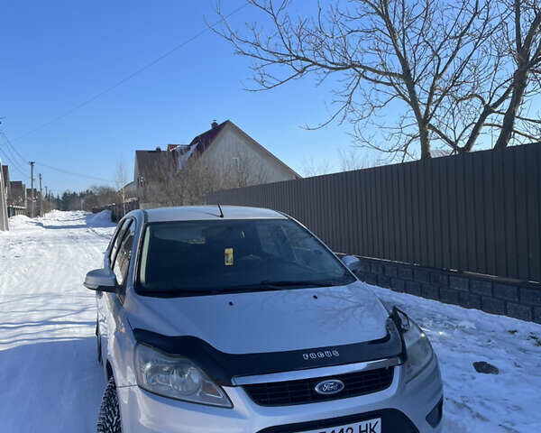 Сірий Форд Фокус, об'ємом двигуна 1.56 л та пробігом 302 тис. км за 4350 $, фото 1 на Automoto.ua