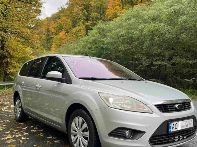 Серый Форд Фокус, объемом двигателя 1.6 л и пробегом 299 тыс. км за 4500 $, фото 1 на Automoto.ua