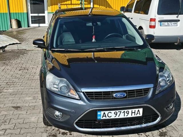 Серый Форд Фокус, объемом двигателя 2 л и пробегом 280 тыс. км за 6300 $, фото 1 на Automoto.ua