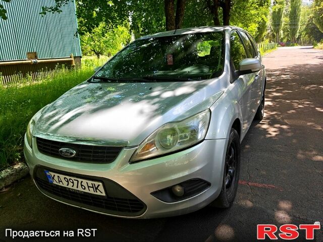 Сірий Форд Фокус, об'ємом двигуна 1.6 л та пробігом 291 тис. км за 3950 $, фото 1 на Automoto.ua