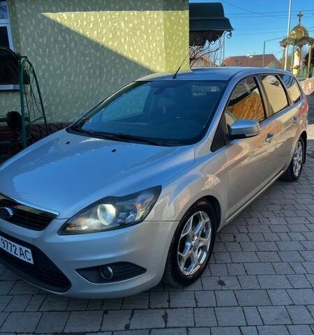 Серый Форд Фокус, объемом двигателя 1.8 л и пробегом 343 тыс. км за 5200 $, фото 1 на Automoto.ua