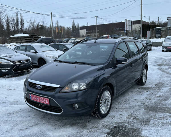 Сірий Форд Фокус, об'ємом двигуна 1.6 л та пробігом 277 тис. км за 5800 $, фото 1 на Automoto.ua