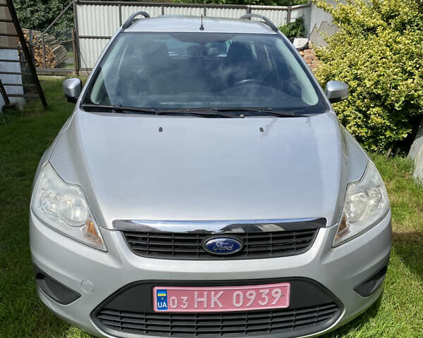 Сірий Форд Фокус, об'ємом двигуна 1.6 л та пробігом 168 тис. км за 5500 $, фото 1 на Automoto.ua