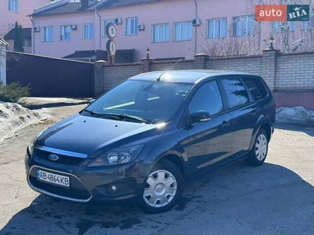 Сірий Форд Фокус, об'ємом двигуна 1.6 л та пробігом 307 тис. км за 5700 $, фото 1 на Automoto.ua