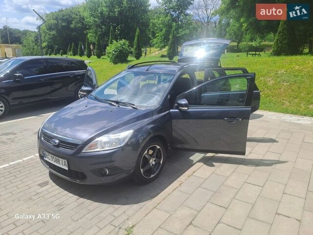 Сірий Форд Фокус, об'ємом двигуна 1.6 л та пробігом 388 тис. км за 5500 $, фото 1 на Automoto.ua