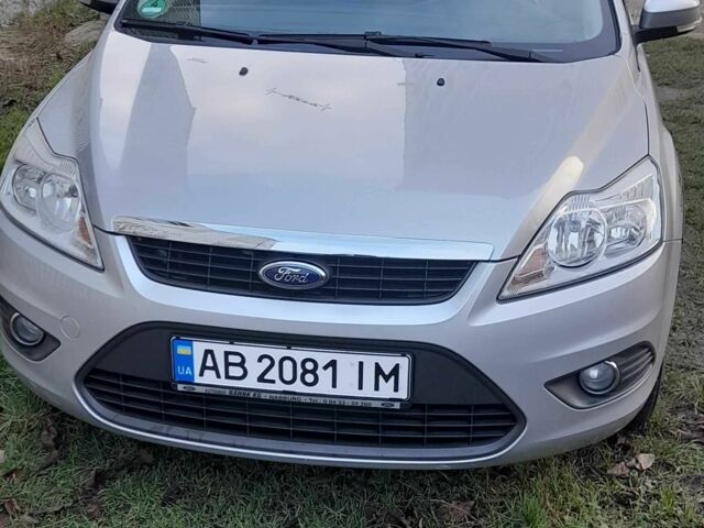 Серый Форд Фокус, объемом двигателя 1.6 л и пробегом 170 тыс. км за 6000 $, фото 1 на Automoto.ua