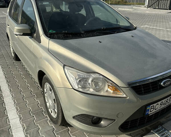 Сірий Форд Фокус, об'ємом двигуна 1.6 л та пробігом 240 тис. км за 5200 $, фото 1 на Automoto.ua