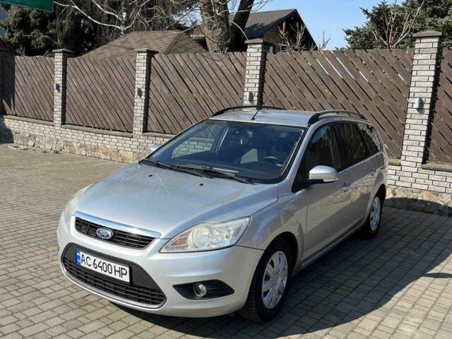 Серый Форд Фокус, объемом двигателя 1.6 л и пробегом 338 тыс. км за 7000 $, фото 1 на Automoto.ua