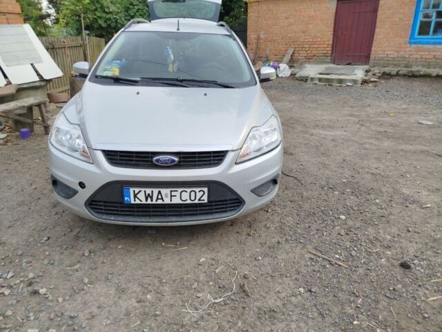 Серый Форд Фокус, объемом двигателя 1.8 л и пробегом 280 тыс. км за 3000 $, фото 1 на Automoto.ua