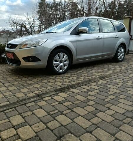 Серый Форд Фокус, объемом двигателя 2 л и пробегом 192 тыс. км за 6500 $, фото 1 на Automoto.ua