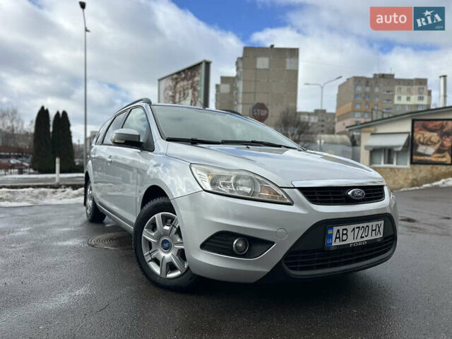 Серый Форд Фокус, объемом двигателя 1.6 л и пробегом 301 тыс. км за 5650 $, фото 1 на Automoto.ua