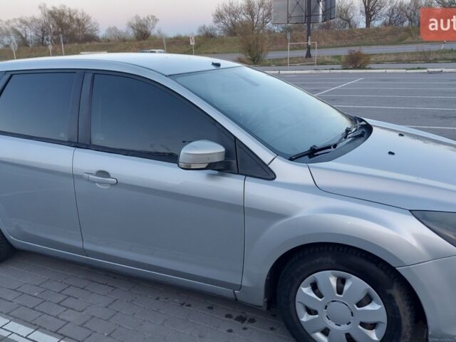 Сірий Форд Фокус, об'ємом двигуна 1.56 л та пробігом 262 тис. км за 5100 $, фото 1 на Automoto.ua