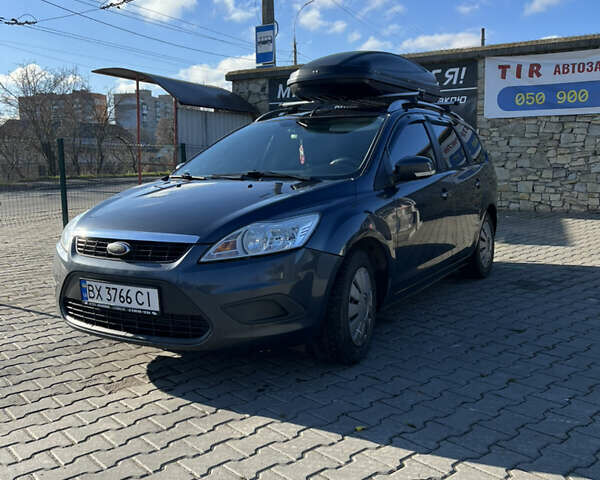 Серый Форд Фокус, объемом двигателя 1.6 л и пробегом 270 тыс. км за 5999 $, фото 1 на Automoto.ua