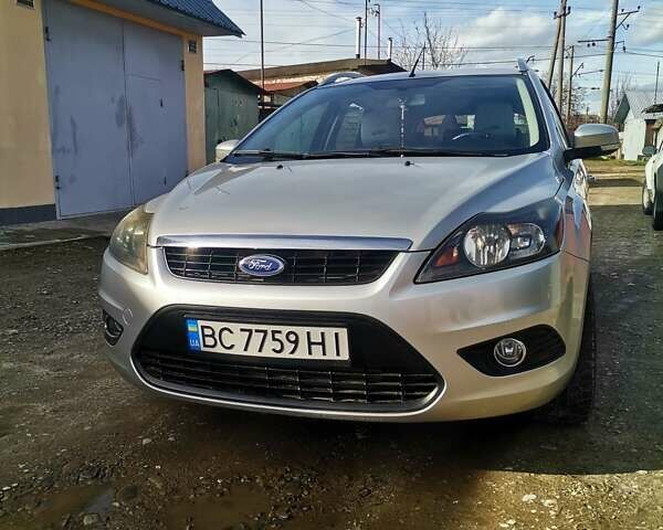 Сірий Форд Фокус, об'ємом двигуна 1.75 л та пробігом 209 тис. км за 6500 $, фото 1 на Automoto.ua