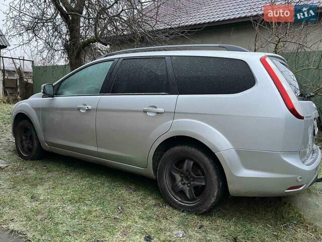 Серый Форд Фокус, объемом двигателя 1.56 л и пробегом 242 тыс. км за 5700 $, фото 1 на Automoto.ua