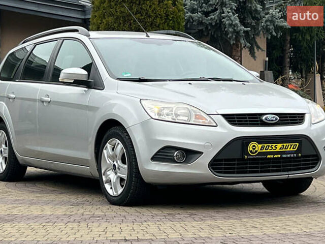 Серый Форд Фокус, объемом двигателя 1.56 л и пробегом 175 тыс. км за 5400 $, фото 1 на Automoto.ua