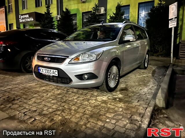 Сірий Форд Фокус, об'ємом двигуна 1.6 л та пробігом 212 тис. км за 6000 $, фото 1 на Automoto.ua