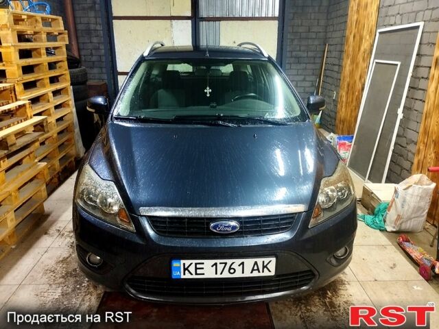 Серый Форд Фокус, объемом двигателя 1.6 л и пробегом 22400 тыс. км за 4750 $, фото 1 на Automoto.ua