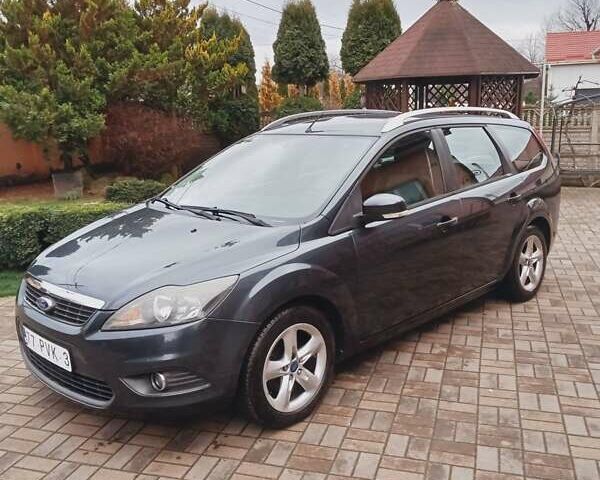 Сірий Форд Фокус, об'ємом двигуна 1.6 л та пробігом 232 тис. км за 5850 $, фото 1 на Automoto.ua