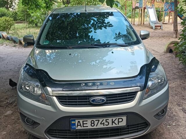 Сірий Форд Фокус, об'ємом двигуна 1.6 л та пробігом 320 тис. км за 3200 $, фото 1 на Automoto.ua
