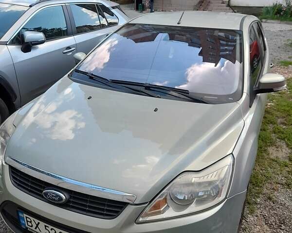 Сірий Форд Фокус, об'ємом двигуна 1.56 л та пробігом 285 тис. км за 5600 $, фото 1 на Automoto.ua