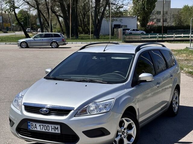 Сірий Форд Фокус, об'ємом двигуна 1.8 л та пробігом 74 тис. км за 7850 $, фото 1 на Automoto.ua