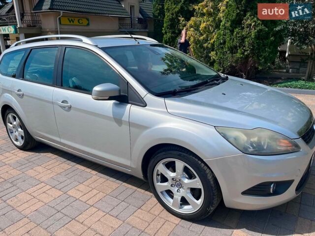Сірий Форд Фокус, об'ємом двигуна 1.75 л та пробігом 221 тис. км за 6500 $, фото 1 на Automoto.ua