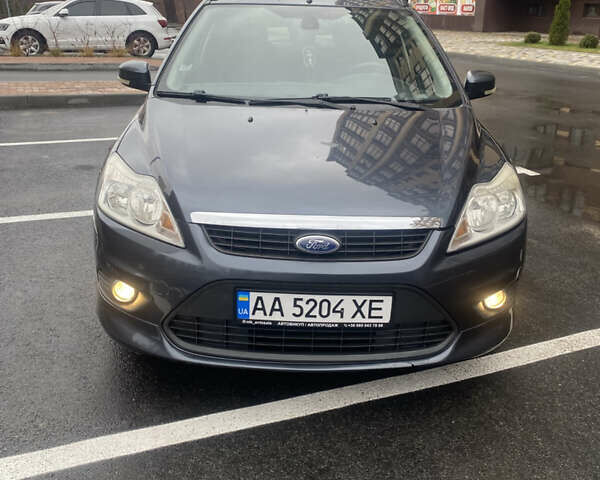 Серый Форд Фокус, объемом двигателя 1.56 л и пробегом 269 тыс. км за 5450 $, фото 1 на Automoto.ua