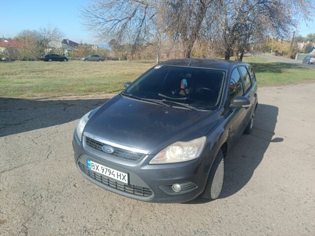 Серый Форд Фокус, объемом двигателя 1.6 л и пробегом 296 тыс. км за 5035 $, фото 1 на Automoto.ua