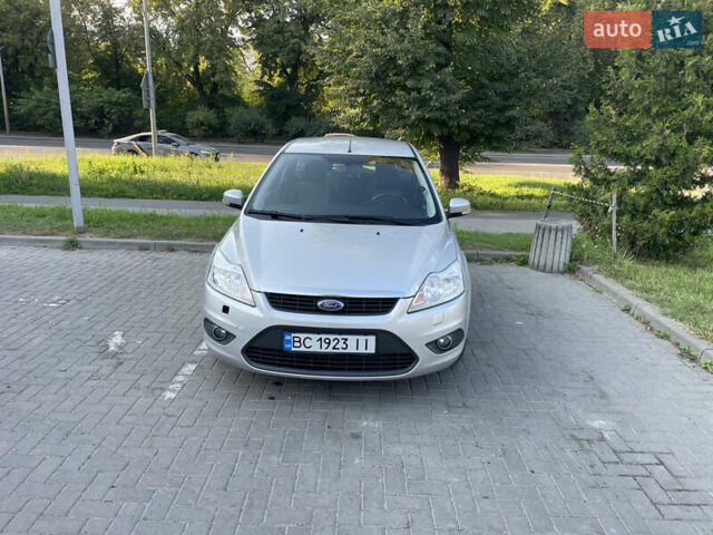 Сірий Форд Фокус, об'ємом двигуна 1.56 л та пробігом 198 тис. км за 6000 $, фото 1 на Automoto.ua