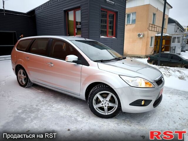 Сірий Форд Фокус, об'ємом двигуна 1.6 л та пробігом 17200 тис. км за 5950 $, фото 1 на Automoto.ua