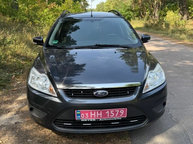 Серый Форд Фокус, объемом двигателя 1.6 л и пробегом 217 тыс. км за 6000 $, фото 1 на Automoto.ua